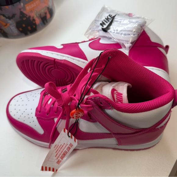 Nike Fuchsia and White Dunk Highs - Picture 1 of 2